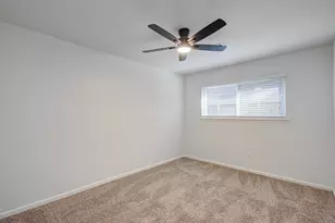 11735 N Perry Ave, Houston, TX 77071 - Photo 36