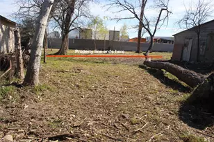 8227 Mendez St, Houston, TX 77029 - Photo 4