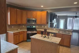 27114 Sunset Pines Dr, Spring, TX 77373 - Photo 2