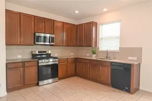 22410 Helen Springs Ln, Richmond, TX 77469 - Photo 10