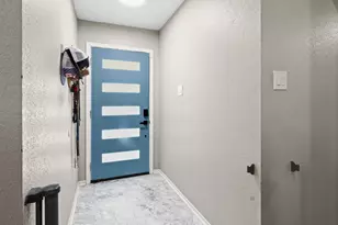 467 Reseda Dr, Houston, TX 77598 - Photo 4