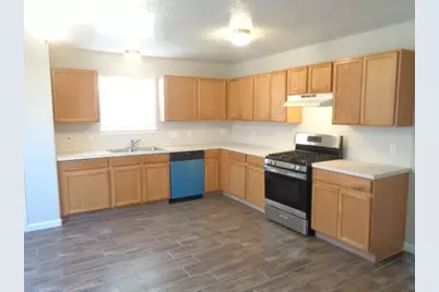 9507 Maple Green Lane, Houston, TX 77044 - Photo 2