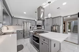 4314 Argentina Cir, Pasadena, TX 77504 - Photo 6
