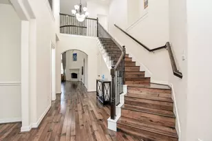 27807 Ashbrook Falls Ct, Fulshear, TX 77441 - Photo 4