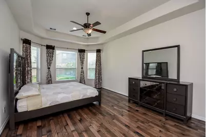 27807 Ashbrook Falls Court, Fulshear, TX 77441 - Photo 16
