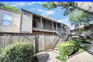 5711 Sugar Hill Dr, Houston, TX 77057 - Photo 2