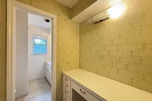 12342 Barryknoll Ln, Houston, TX 77024 - Photo 16