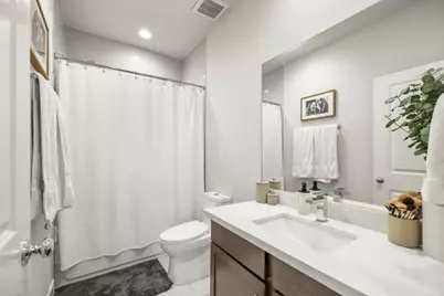 726 Carriage Knolls Drive, Houston, TX 77008 - Photo 30