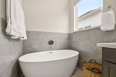 726 Carriage Knolls Drive, Houston, TX 77008 - Photo 24