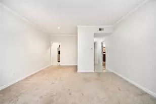 2400 N Braeswood Blvd, Houston, TX 77030 - Photo 20