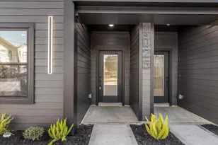 1025 Calvin Ave, Houston, TX 77088 - Photo 4