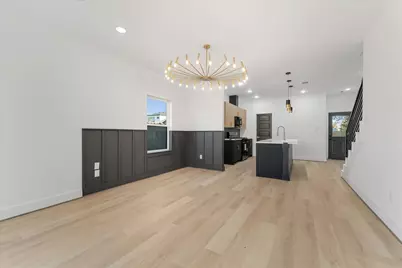 1025 Calvin Avenue, Houston, TX 77088 - Photo 10