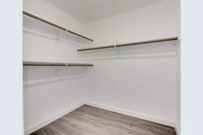 8126 Sterlingshire Street #B, Houston, TX 77078 - Photo 18