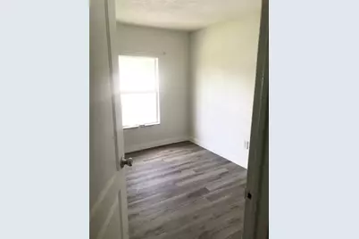 3510 Fox Drive #19, Baytown, TX 77521 - Photo 16