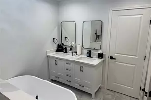 11514 Camphorwood Dr, Houston, TX 77089 - Photo 16