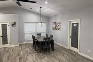 11514 Camphorwood Dr, Houston, TX 77089 - Photo 10