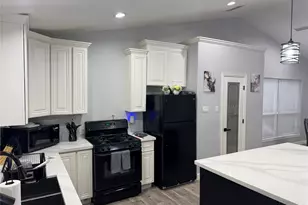11514 Camphorwood Dr, Houston, TX 77089 - Photo 4