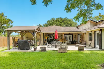 54 Royal Oak Circle, Lake Jackson, TX 77566 - Photo 34