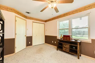 54 Royal Oak Circle, Lake Jackson, TX 77566 - Photo 20