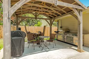 54 Royal Oak Cir, Lake Jackson, TX 77566 - Photo 32