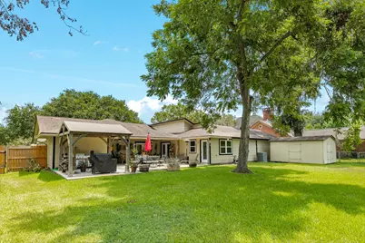 54 Royal Oak Circle, Lake Jackson, TX 77566 - Photo 34