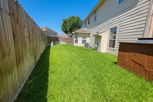 2409 Deerwood Ct, Katy, TX 77493 - Photo 28