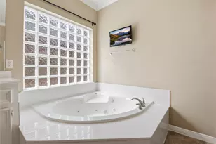 5910 Willowfield Ct, Sugar Land, TX 77479 - Photo 38