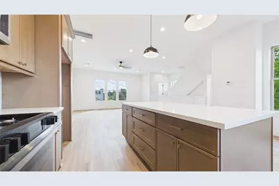 4205 Arlington Street, Houston, TX 77018 - Photo 12