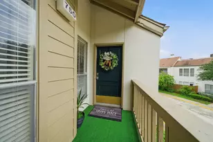 2100 Tanglewilde St, Houston, TX 77063 - Photo 16