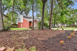 4922 Dobbin Springs Ln, Kingwood, TX 77345 - Photo 2