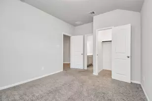 2131 Levant Ln, Baytown, TX 77523 - Photo 4