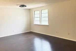 12335 W Village Dr, Houston, TX 77039 - Photo 38