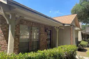 12335 W Village Dr, Houston, TX 77039 - Photo 2