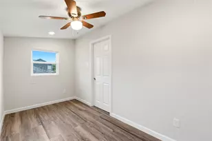 7010 Brownsville St, Houston, TX 77020 - Photo 22
