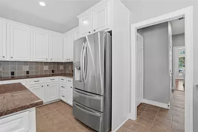 2803 Pinebend Drive, Pearland, TX 77584 - Photo 18