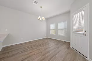 518 Emerald Thicket Ln, Houston, TX 77336 - Photo 8