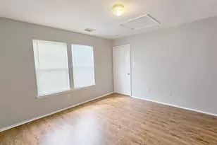 1707 Nichole Woods Dr, Houston, TX 77047 - Photo 8
