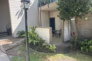 7135 N Holiday Dr, Galveston, TX 77550 - Photo 1