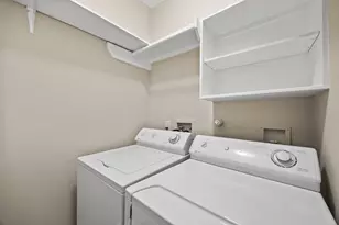 4502 Casey Cir, Sugar Land, TX 77479 - Photo 30