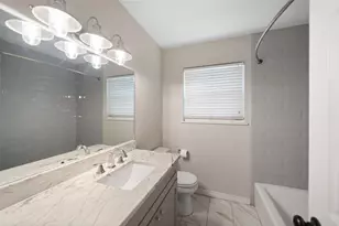 5203 Chantilly Ln, Houston, TX 77092 - Photo 20