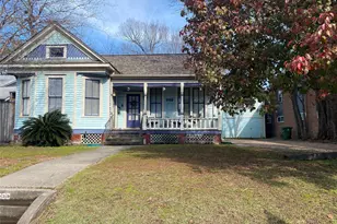 939 1/2 Byrne St, Houston, TX 77009 - Photo 1