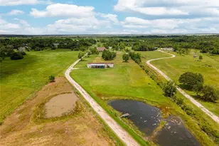 24910 Fm 2004 Rd, Angleton, TX 77515 - Photo 46