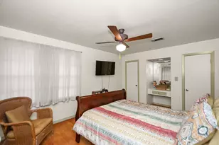 4923 Saxon Dr, Houston, TX 77092 - Photo 16