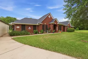 6803 Dogwood St, Manvel, TX 77578 - Photo 4