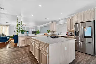 4206 Clearwater Court, Missouri City, TX 77459 - Photo 4