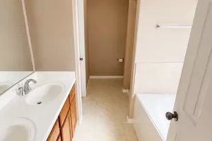 3926 Falvel Shadow Creek Dr, Spring, TX 77388 - Photo 8