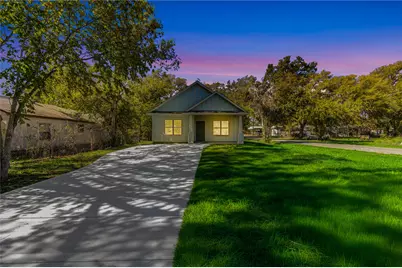 1309 Smith Street, Navasota, TX 77868 - Photo 1