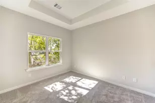 1309 Smith St, Navasota, TX 77868 - Photo 2