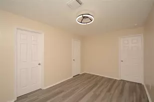 11015 Shumard Oak Ct, Houston, TX 77065 - Photo 16