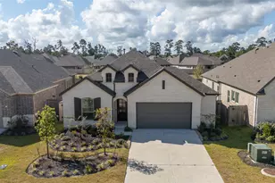 945 Terlingua Creek Dr, Conroe, TX 77304 - Photo 2